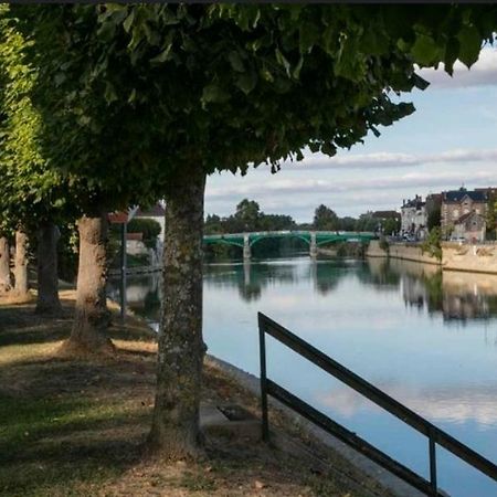 Studio Bord De Marne Ла Ферте-су-Жуар Экстерьер фото
