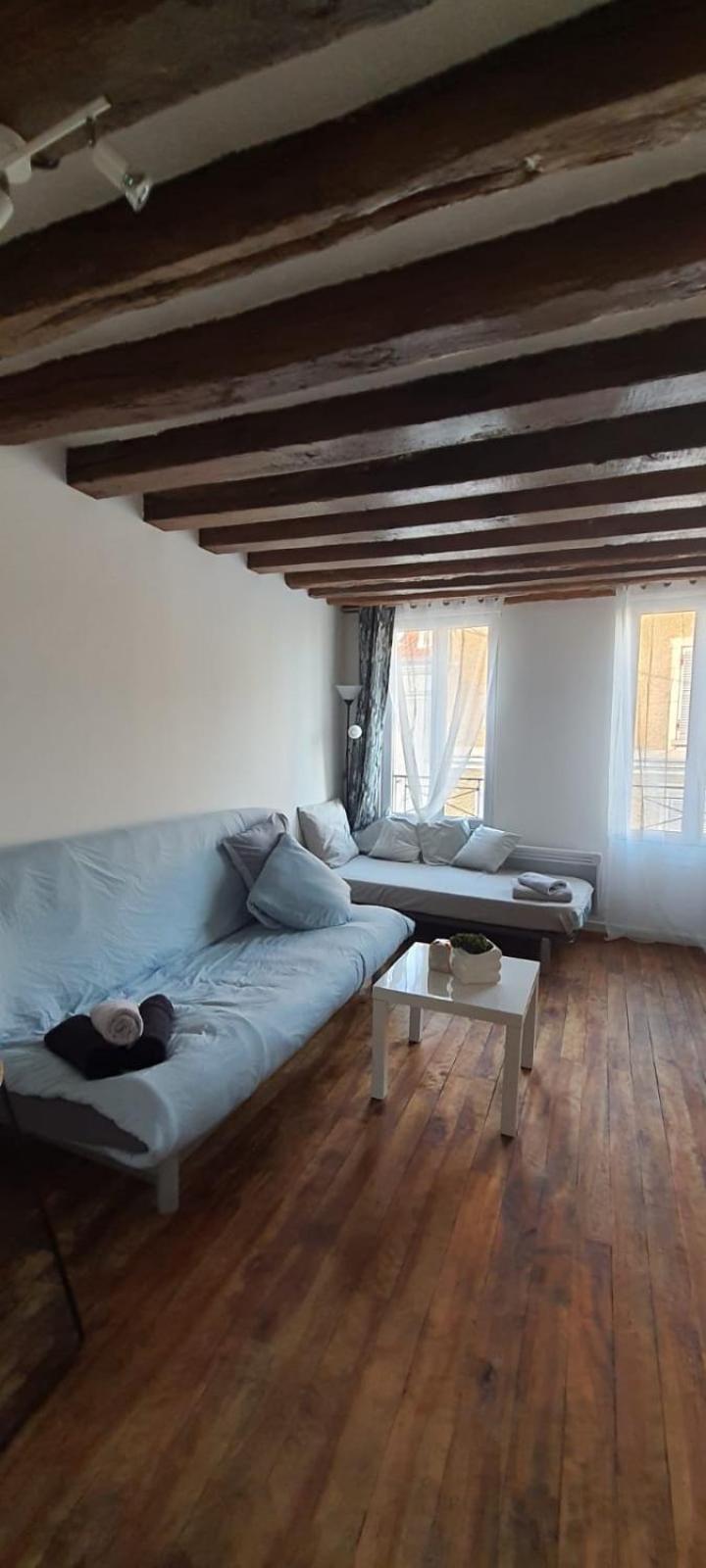 Studio Bord De Marne Ла Ферте-су-Жуар Экстерьер фото